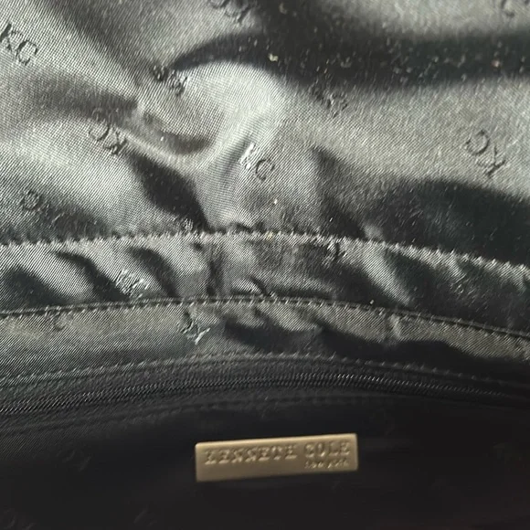 Vintage Kenneth Cole Maroon Red Wool with Dark Leather Trim Shoulder bag - Picture 8 of 11